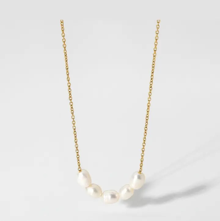 Pearl String Necklace