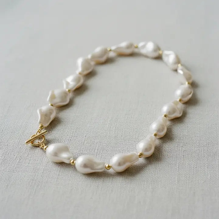 Chunky Pearl Necklace